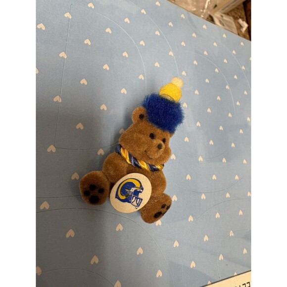 Vintage Karanne Fuzzy Teadybear St Louis/Los Angeles Rams Lapel/Hat Pin 1980’s - Picture 3 of 7